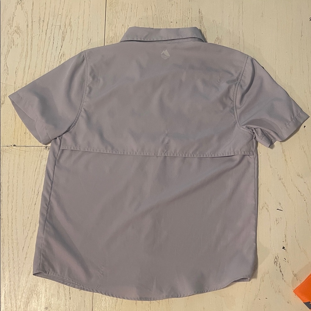 NWOT Youth Light Gray Casual Button Down Shirt - Picture 4 of 4